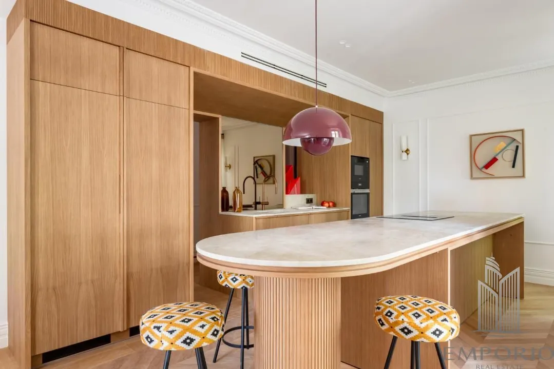 Exclusivity and design in Hermosilla: A renovated gem in Salamanca image 2