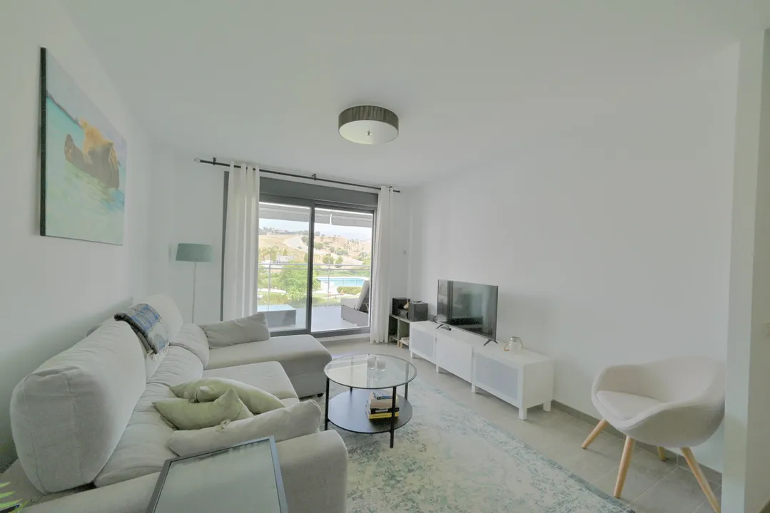 Modern Apartment with Terrace and Pool in La Cala de Mijas image 1