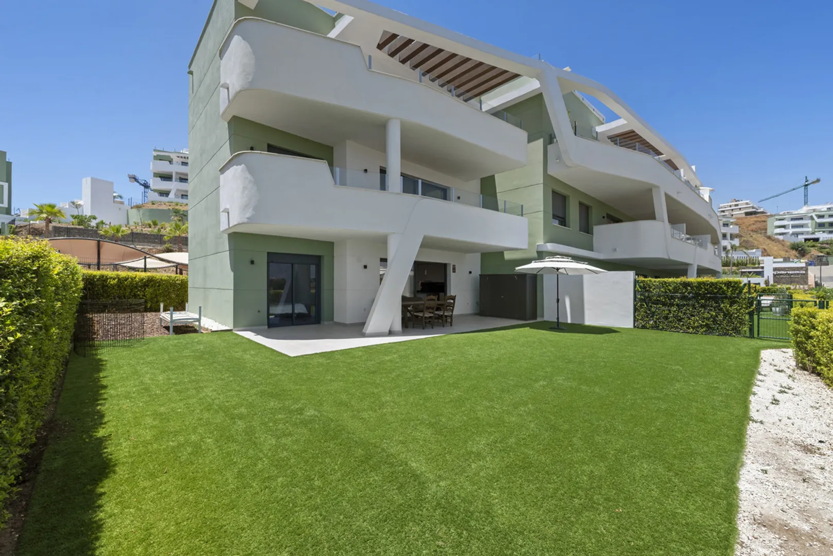 Modern Apartment in Calanova Golf with Terrace and Exclusive Services