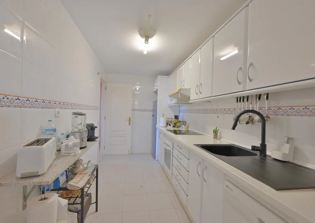 Spectacular Apartment with Views in Riviera del Sol image 2