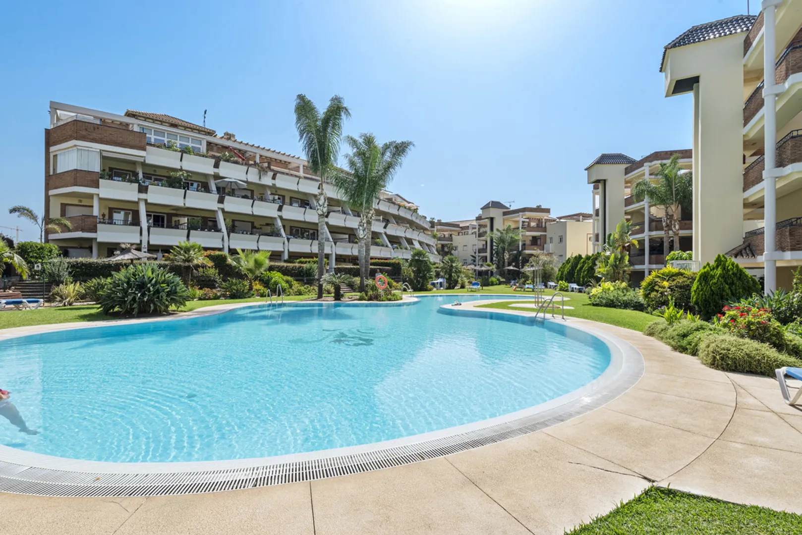 Spacious Apartment in Riviera del Sol with Terrace and Sea Views