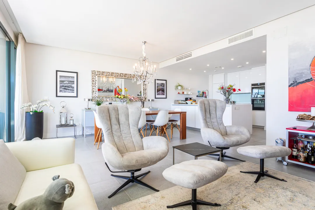 Luxury and Comfort in Artola: Apartment with Terrace and Views image 2