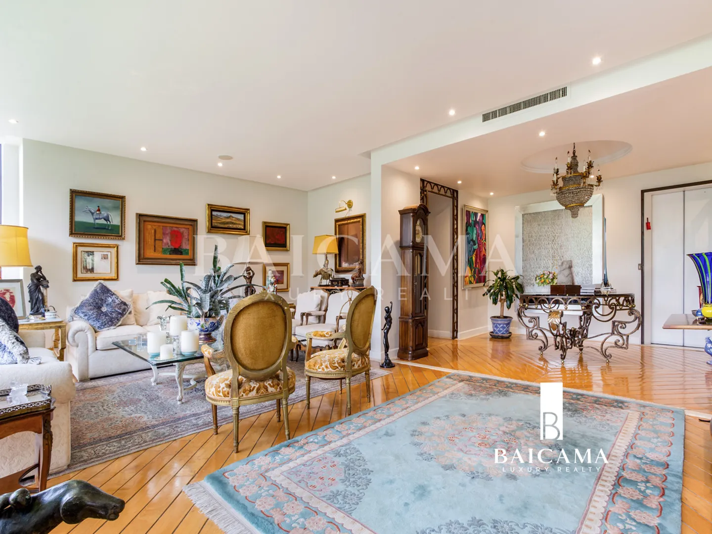 Departamento en Venta en Lomas de Bezares - Elegancia y comodidad I