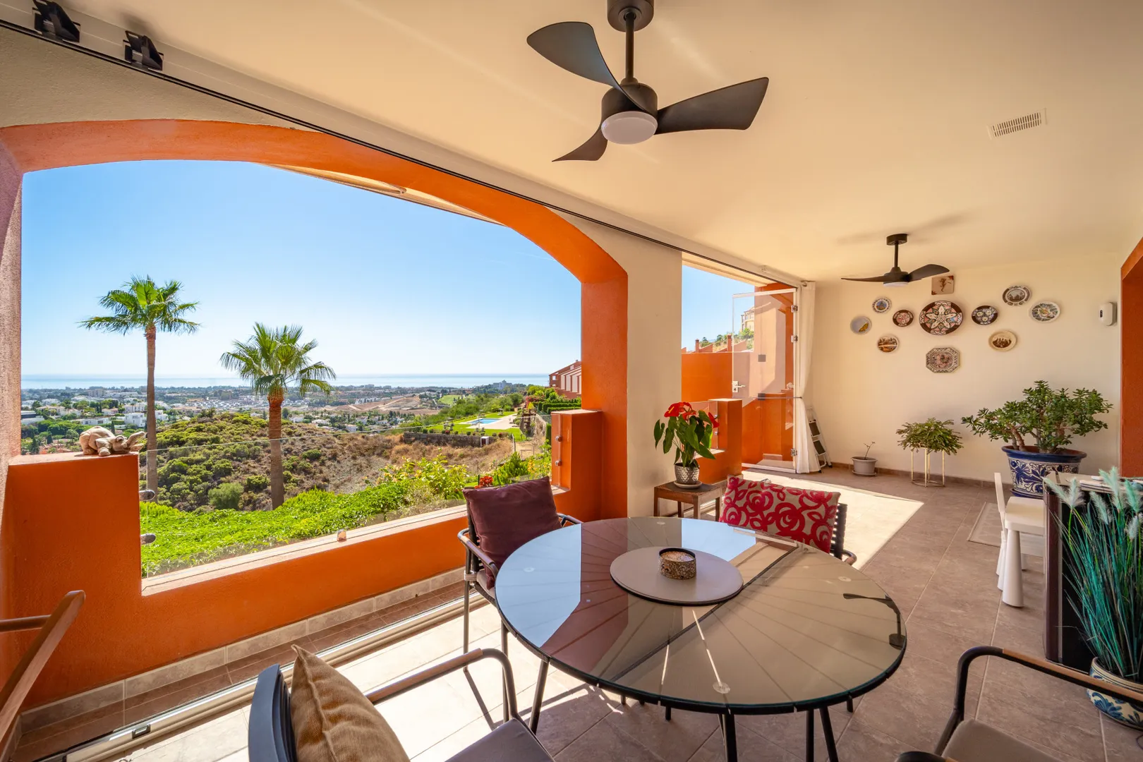 Imagen 1 de Elegante Casa Adosada con Vistas al Mar en Los Jaralillos