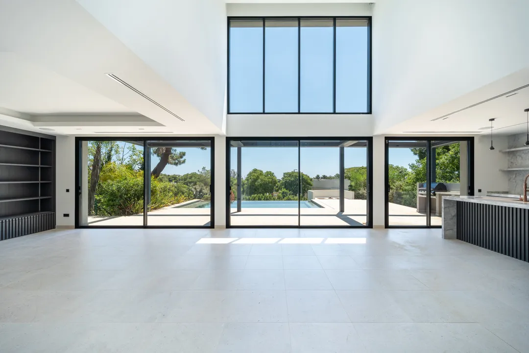Villa Althea: Lujo Contemporáneo en Hacienda Las Chapas image 1
