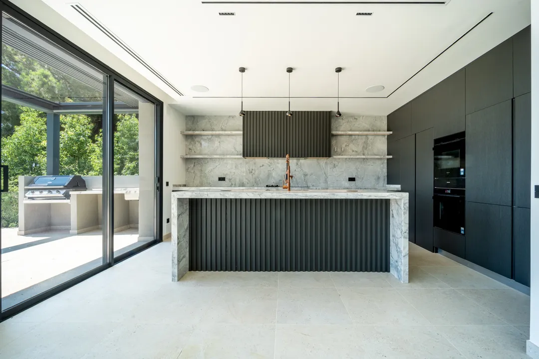 Villa Althea: Lujo Contemporáneo en Hacienda Las Chapas image 2