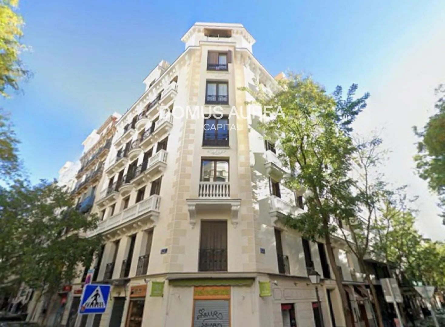 Espectacular vivienda exterior con 7 balcones en Recoletos