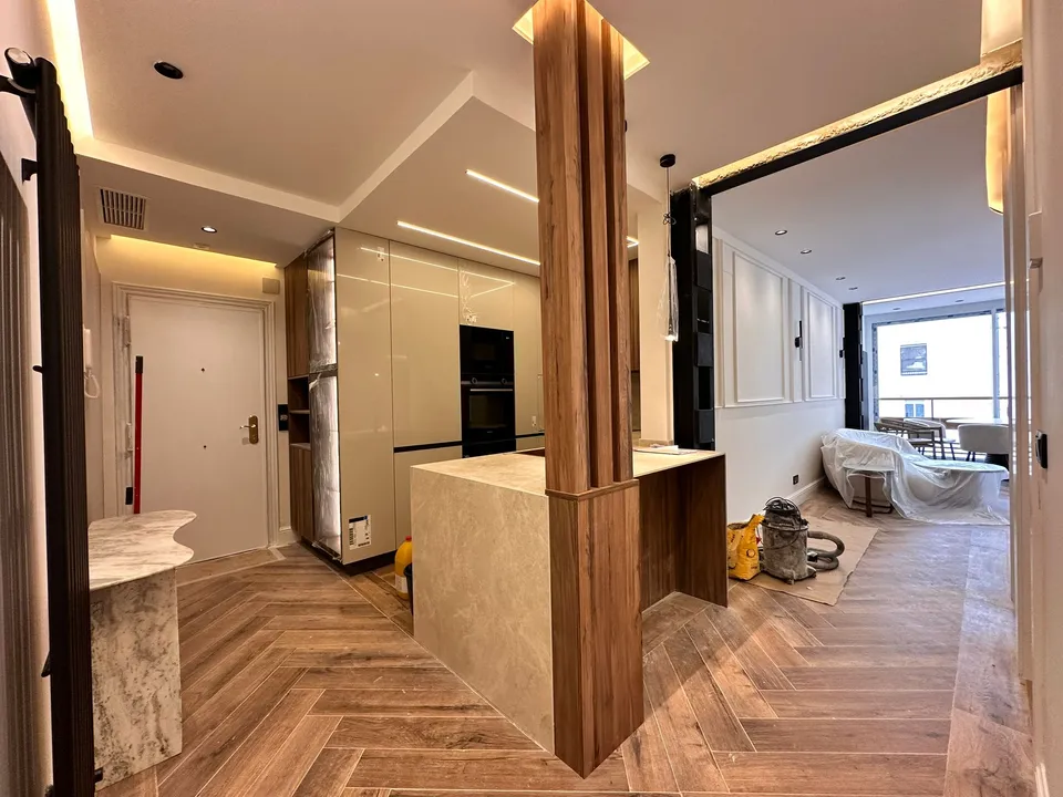 NUÑEZ DE BALBOA VVX image 2