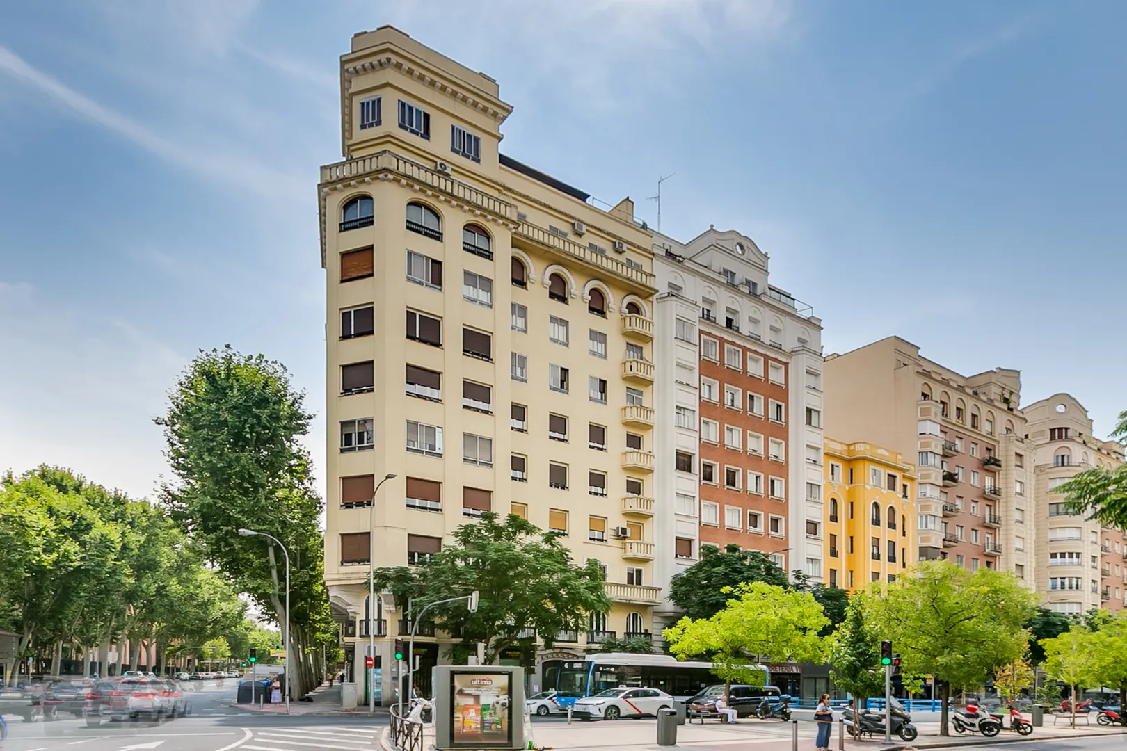 Imagen 1 de Reina Victoria XXI